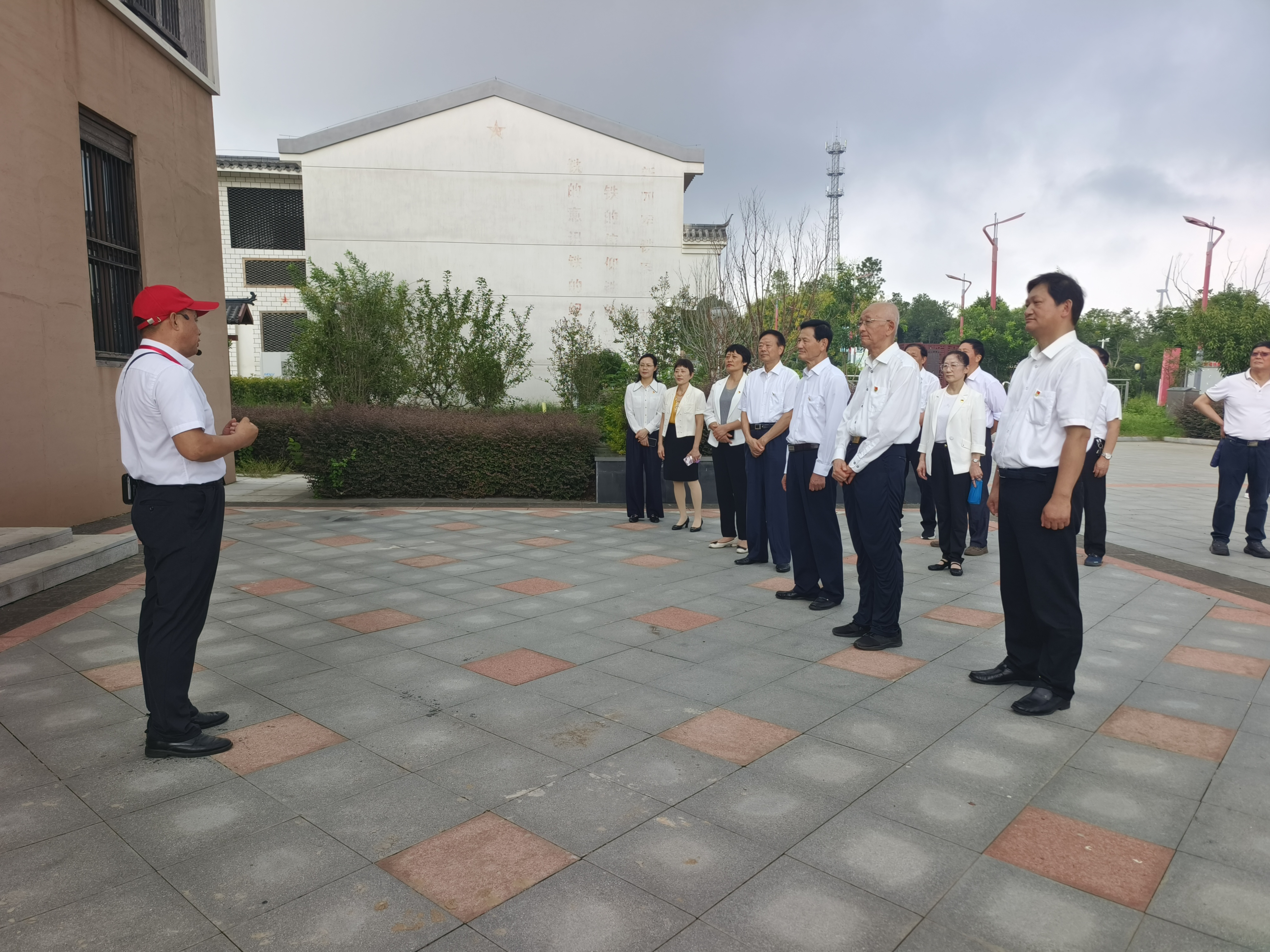 听“五老”红色宣讲员王祖道讲解